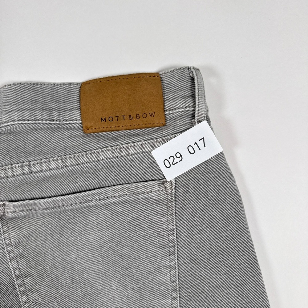 Mott & Bow Jeans Mens 36x30 Gray Twill Stretch Minimalist Mercer Straight Pants - Picture 9 of 9